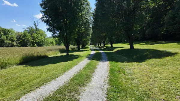 1000 Sendero Bad, Dickson, TN 37055