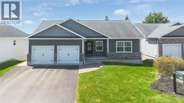 18 Briar Brook Place, Fredericton, NB E3A3N1