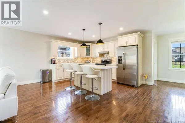 18 Briar Brook Place, Fredericton, NB E3A3N1