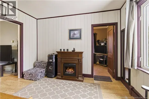 305 Pleasant Drive, Minto, NB E4B2S9