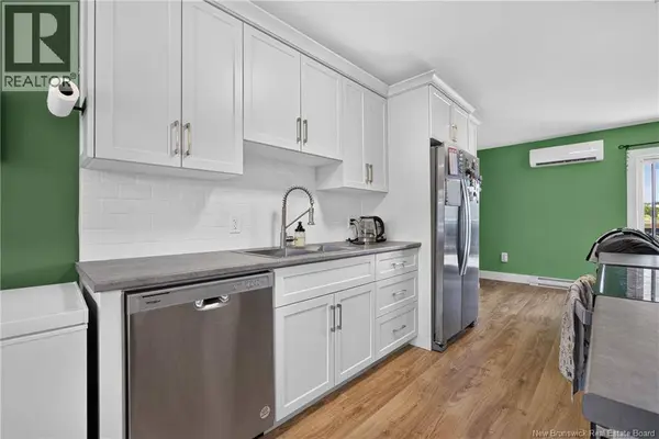 434 Neill Street, Fredericton, NB E3A5Y7