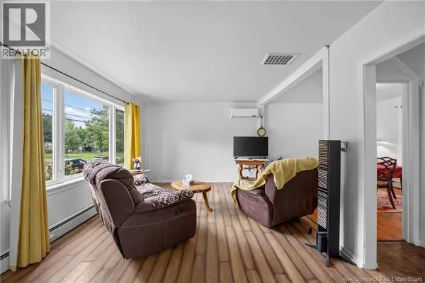 251 Carney Street, Devon, NB E3A3A3