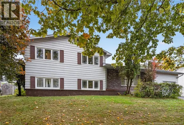 74 Talisman Crescent