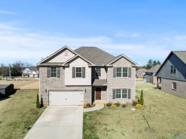 103 Rose Valley Drive, New Market, AL 35761