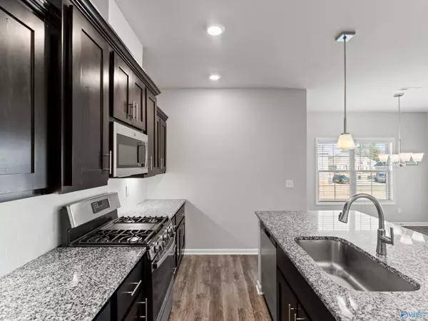 103 Rose Valley Drive, New Market, AL 35761