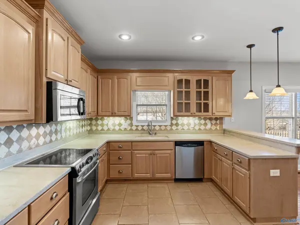 4502 Stone Park Circle, Owens Cross Roads, AL 35763