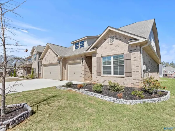 109 Rose Valley Drive, New Market, AL 35761