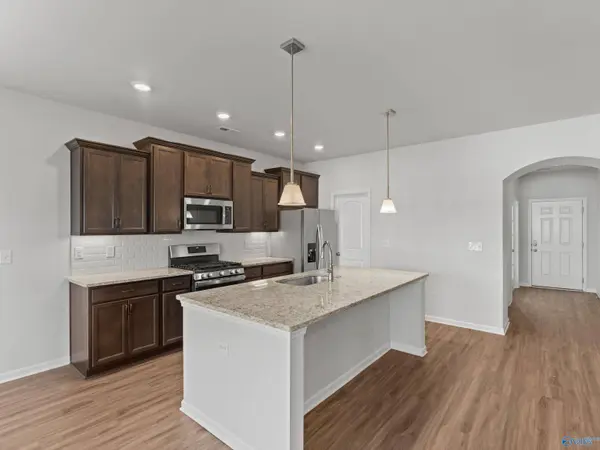 109 Rose Valley Drive, New Market, AL 35761