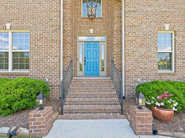 7574 Crestridge Drive, Owens Cross Roads, AL 35763