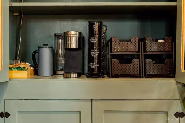 101 E Main St, Blanchester, OH 45107