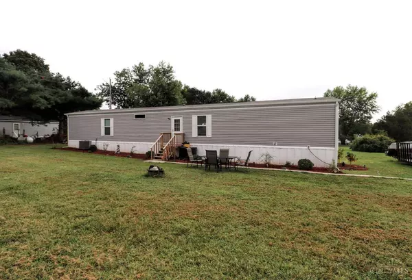 11515 Dundee Dr, Paint Twp, OH 45133