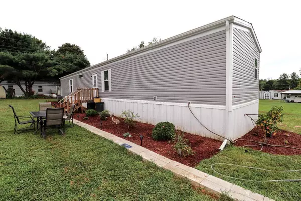 11515 Dundee Dr, Paint Twp, OH 45133