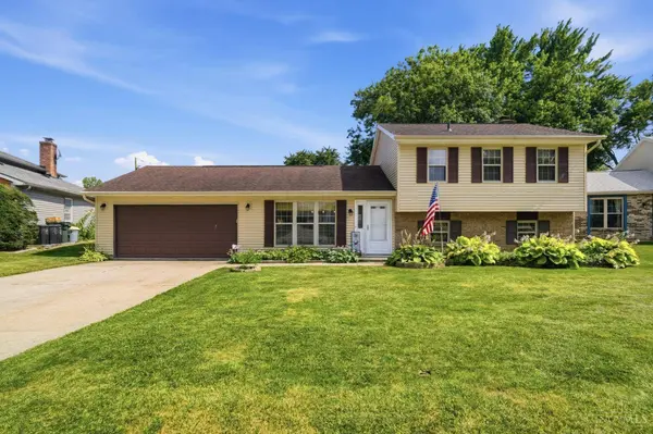 1260 Troy Ct, Mason, OH 45040