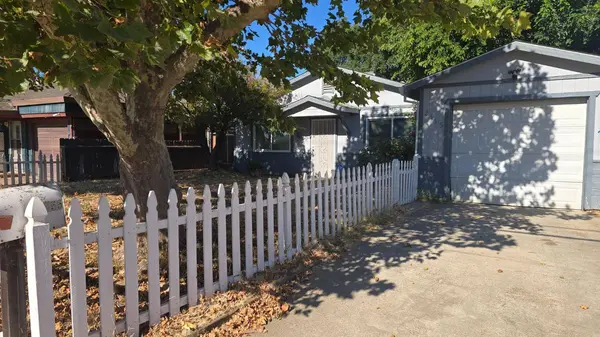 2655 Taft ST, Sacramento, CA 95815