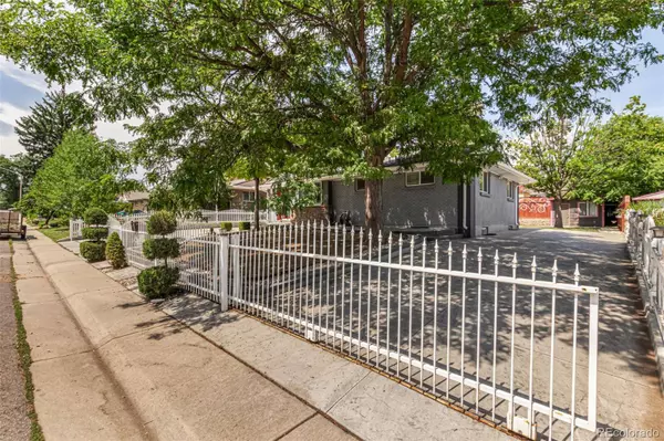 8561 Richard RD, Denver, CO 80229