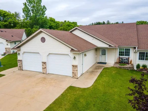 311 Bear Paw CIR NE, Byron, MN 55920