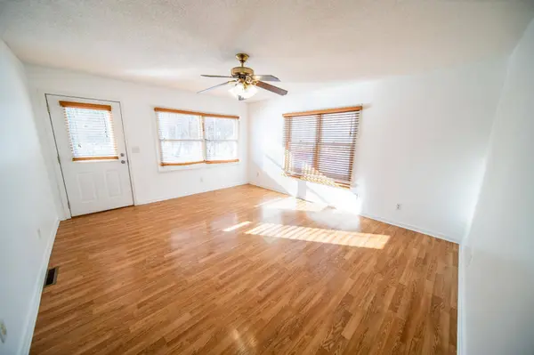 115 W Center ST, Oronoco, MN 55960