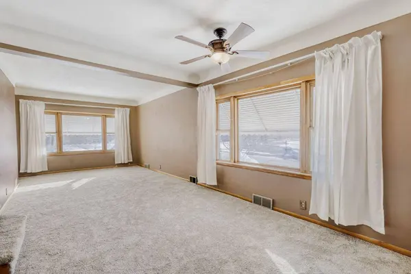 101 Granite ST, Saint Paul, MN 55117