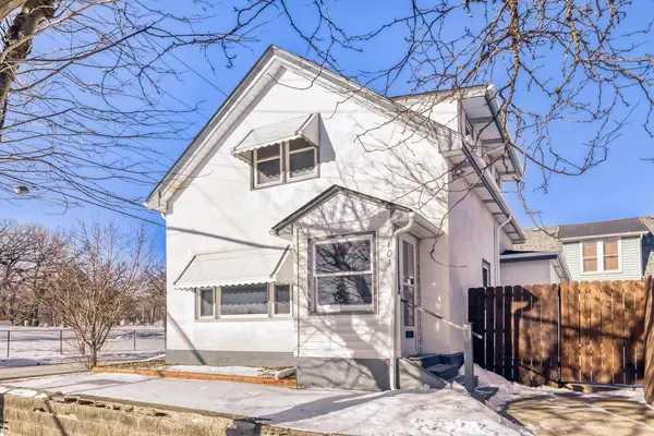 101 Granite ST, Saint Paul, MN 55117