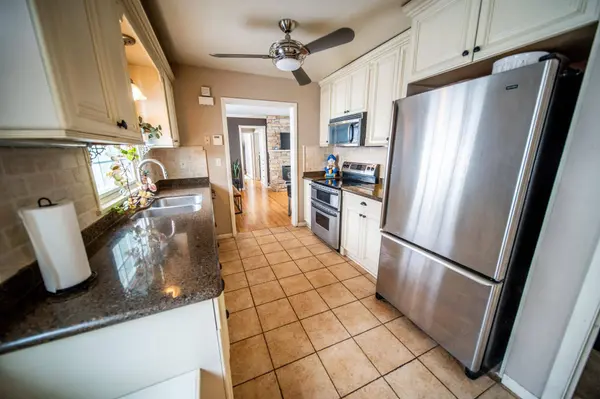 1003 10th ST NE, Rochester, MN 55906