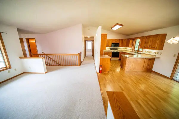 3315 Oxford LN NW, Rochester, MN 55901