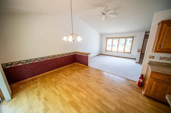 3315 Oxford LN NW, Rochester, MN 55901