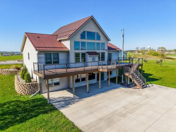 5320 Saint Bridgets RD SE, Rochester, MN 55904