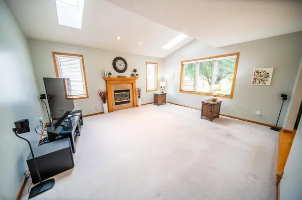 2505 Boulder Ridge LN NW, Rochester, MN 55901