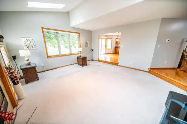 2505 Boulder Ridge LN NW, Rochester, MN 55901