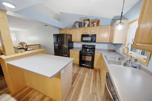 604 13th AVE NW, Kasson, MN 55944