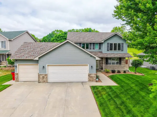 2505 Boulder Ridge LN NW, Rochester, MN 55901