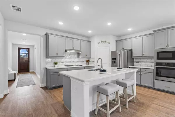 132 Savannah Lane, Oak Point, TX 75068