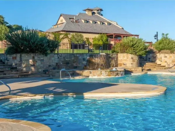 6628 Muirfield Drive, Cleburne, TX 76033