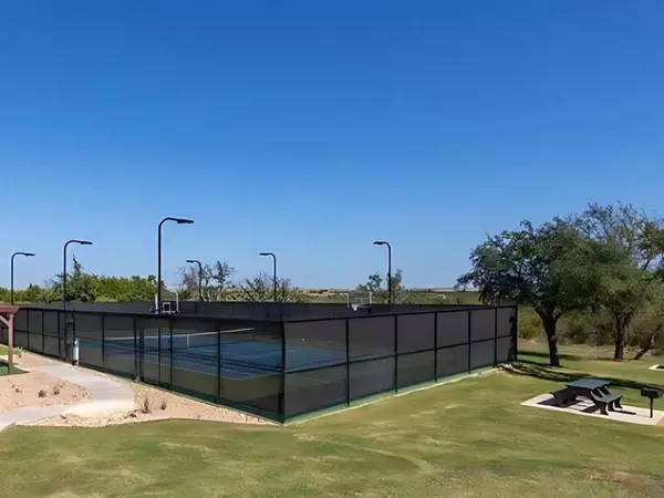 6628 Muirfield Drive, Cleburne, TX 76033