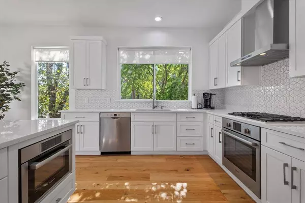 2222 Moser Avenue #107, Dallas, TX 75206