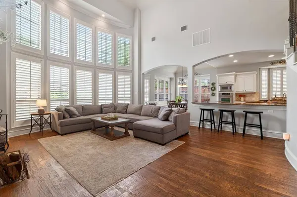 10761 Silver Dollar Drive, Frisco, TX 75033