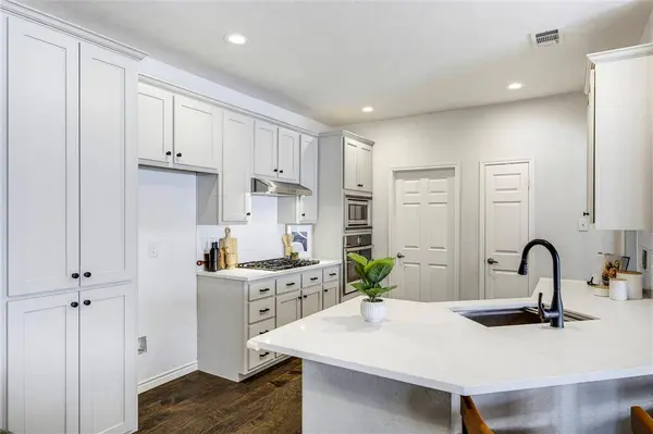 10138 Planters Row Drive, Frisco, TX 75033