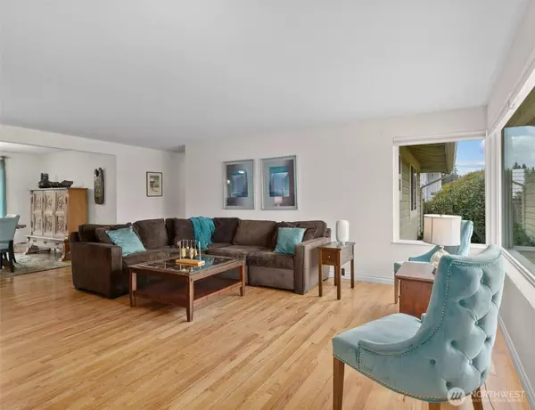 8806 Cascadia AVE, Everett, WA 98208