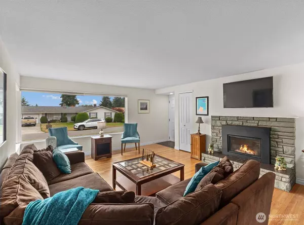 8806 Cascadia AVE, Everett, WA 98208