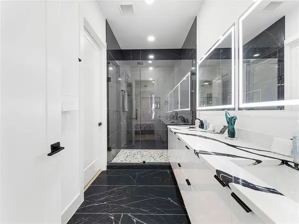 1521 N Haskell Avenue, Dallas, TX 75204