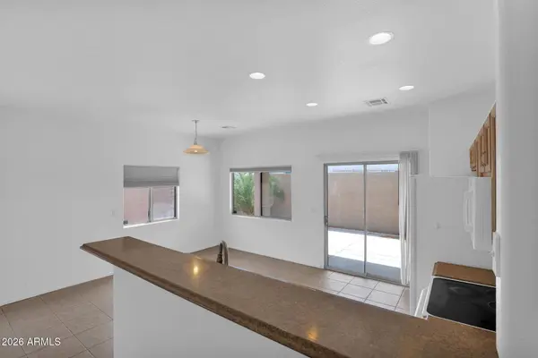 5820 S 26TH Place, Phoenix, AZ 85040
