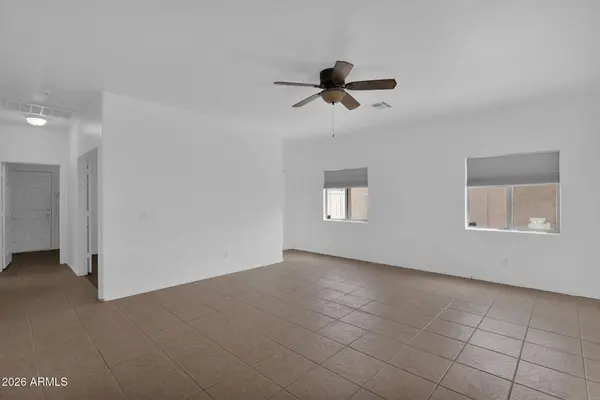 5820 S 26TH Place, Phoenix, AZ 85040