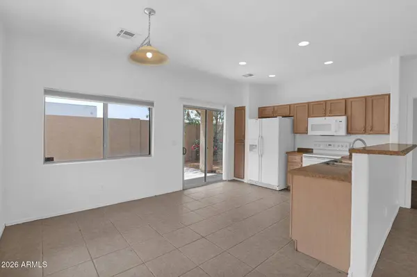 5820 S 26TH Place, Phoenix, AZ 85040