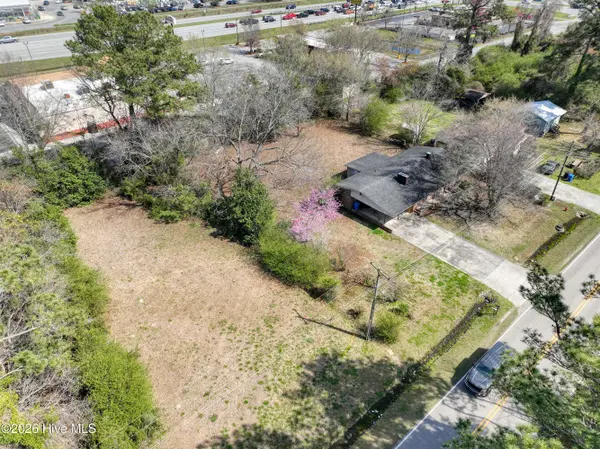 112 Moosehaven RD, Jacksonville, NC 28546