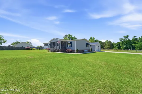 545 Koonce Fork RD, Richlands, NC 28574