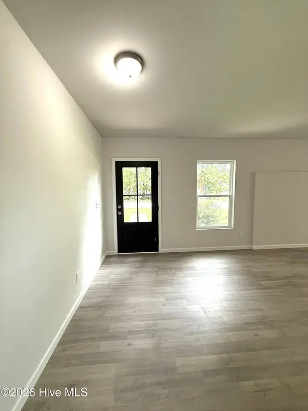 403 Bordeaux ST, Jacksonville, NC 28540
