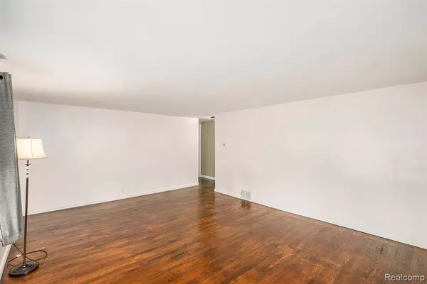 321 Gaway Street, Vassar, MI 48768