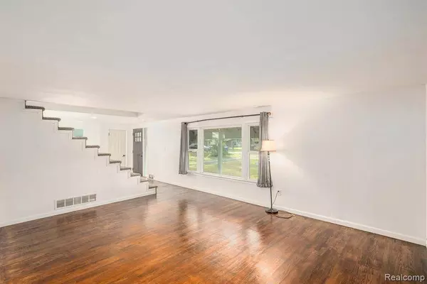 321 Gaway Street, Vassar, MI 48768