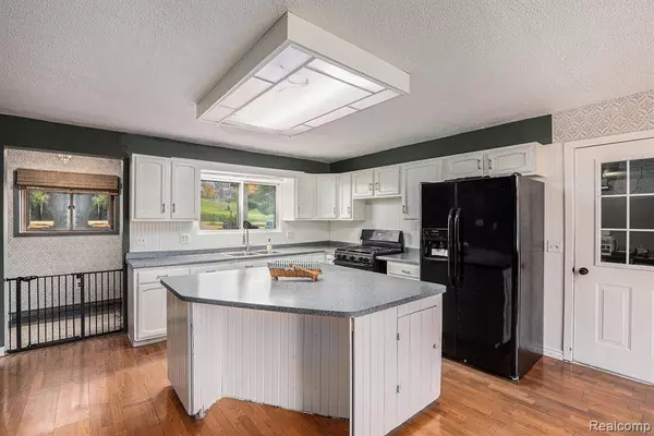 896 W Saginaw Road, Fremont Twp, MI 48744