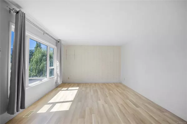 1416 White St, Nanaimo, BC V9S 1J2